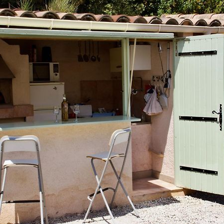 La Bastide Des Roses Bed and Breakfast Saint-Julien-d'Asse Buitenkant foto