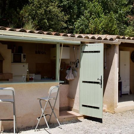 La Bastide Des Roses Bed and Breakfast Saint-Julien-d'Asse Buitenkant foto