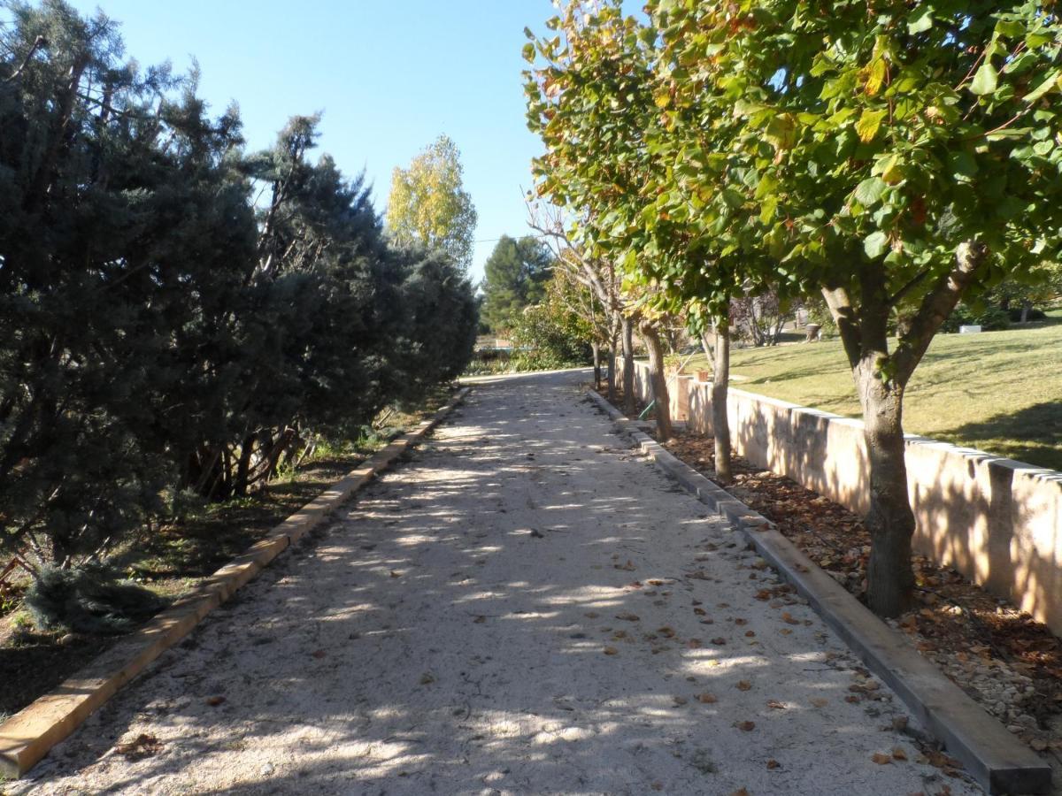 La Bastide Des Roses Bed and Breakfast Saint-Julien-d'Asse Buitenkant foto