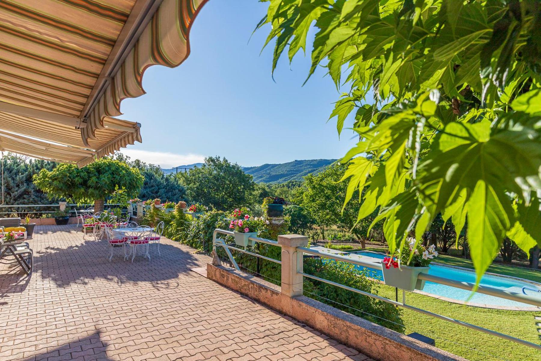 La Bastide Des Roses Bed and Breakfast Saint-Julien-d'Asse Buitenkant foto