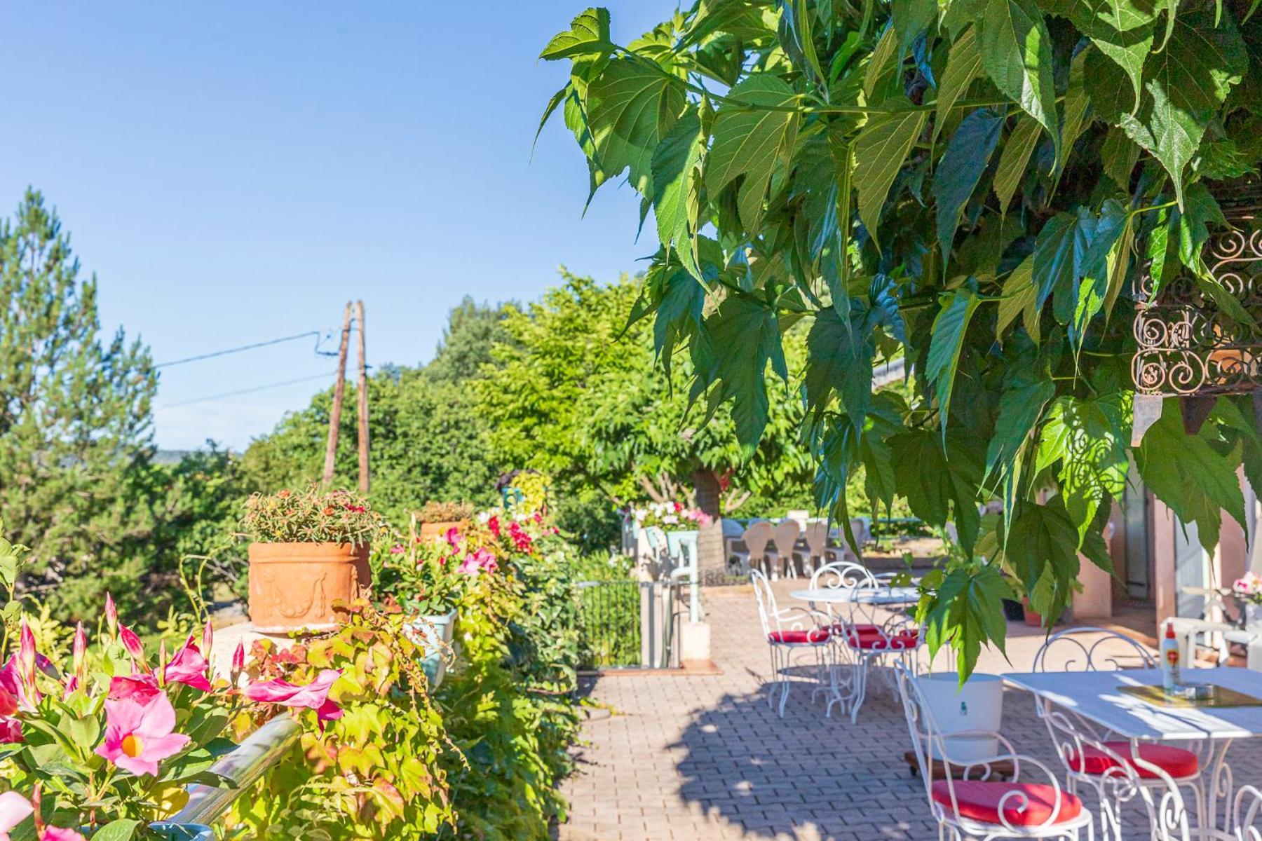 La Bastide Des Roses Bed and Breakfast Saint-Julien-d'Asse Buitenkant foto